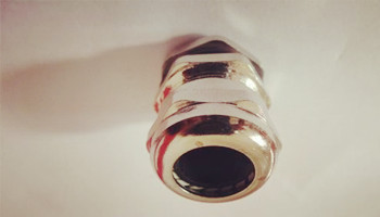 廠家應該如何保養金屬電纜防水接頭？